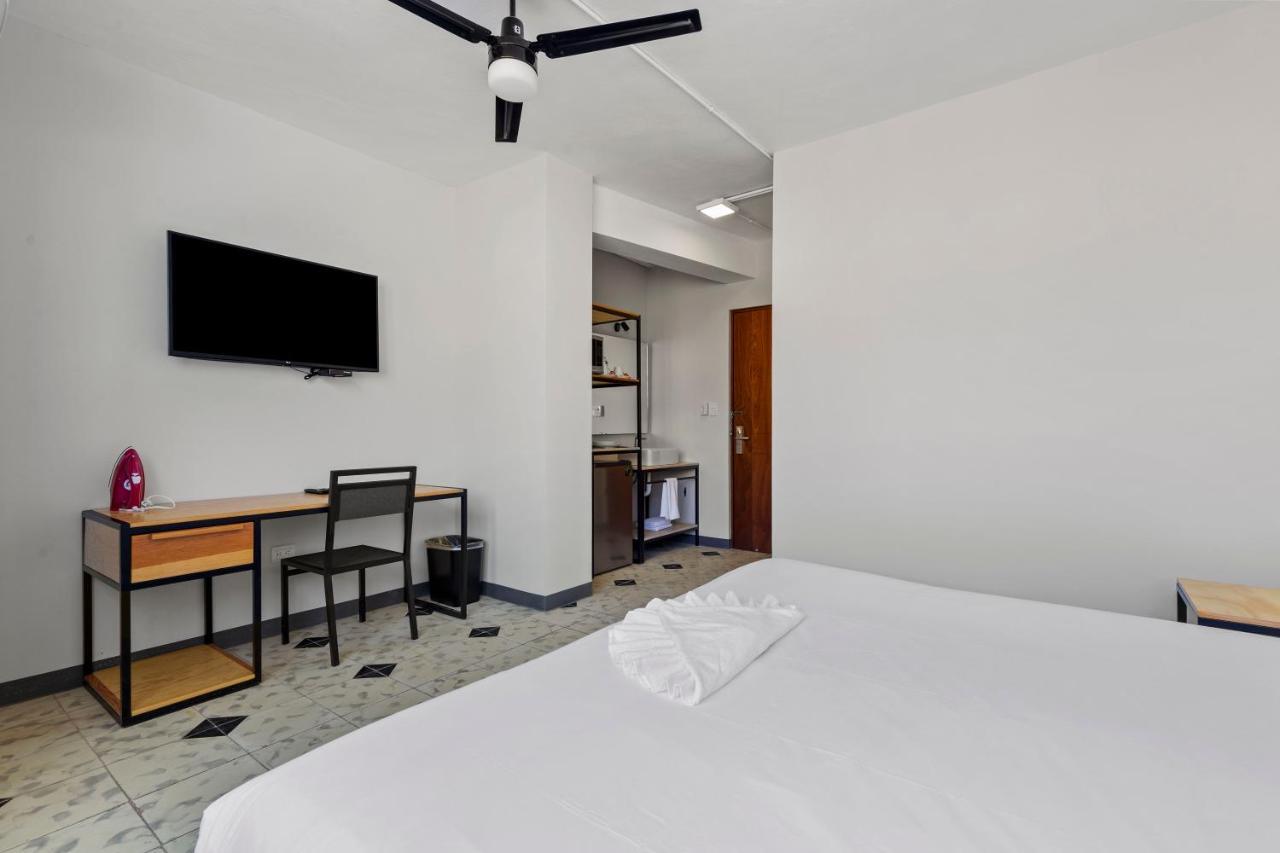 Suites Reforma By Homirent Меріда Екстер'єр фото